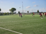 Training van S.K.N.W.K. JO19-1 van donderdag 22 mei 2025 (62/68)